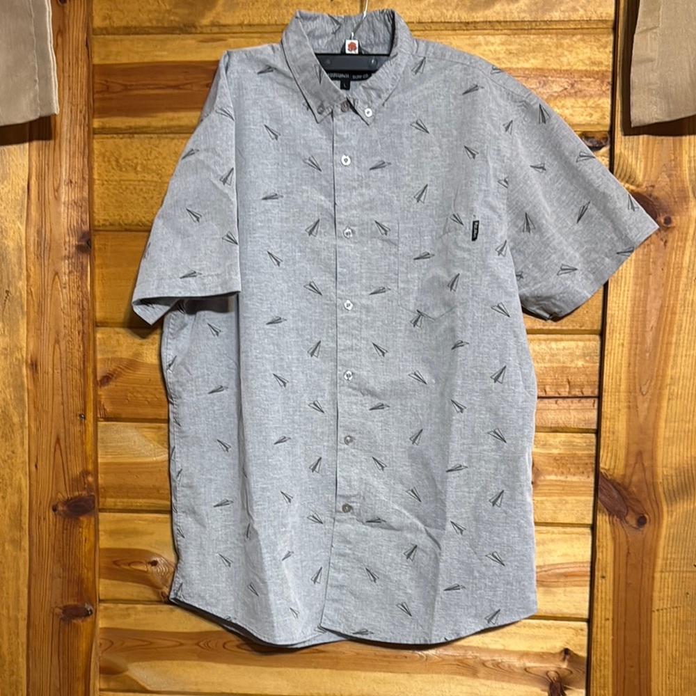 Molokai Surf Co. Gray Patterned Men's Shirt.   Size - Large